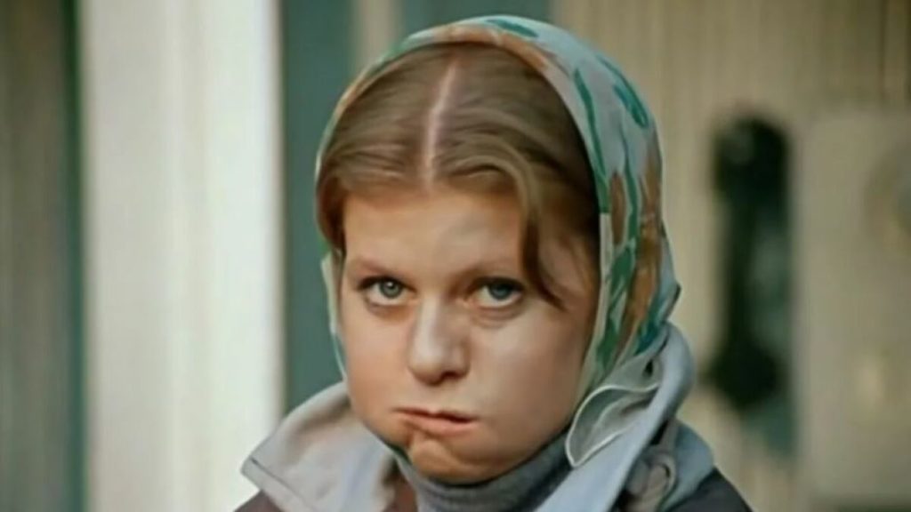 актриса Муравьева
